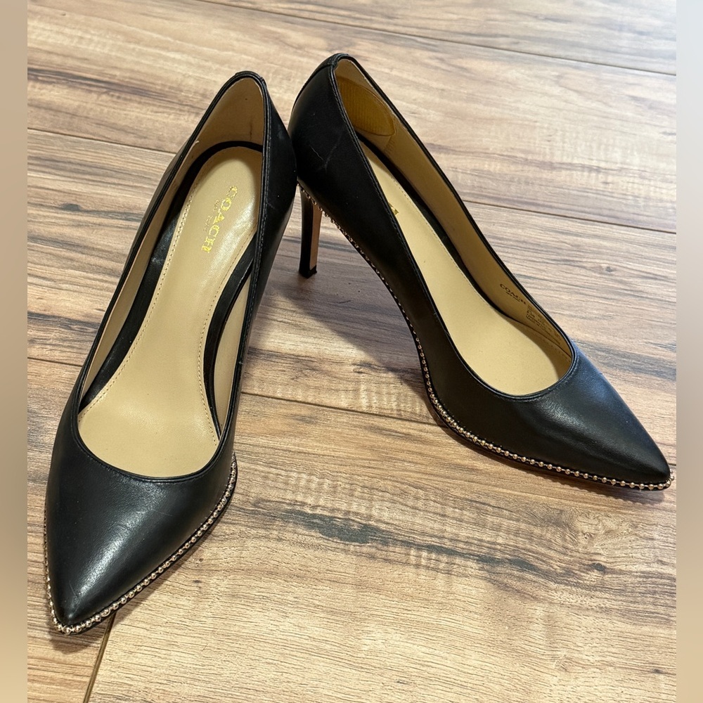Coach 85mm Waverly Samantha pumps in black leather with beadchain detailing - Picture 10 of 13